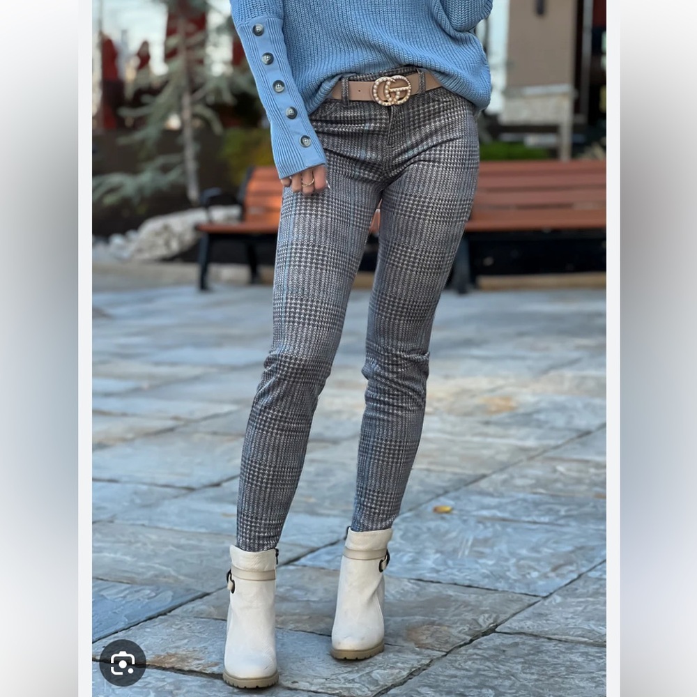 Liverpool Plaid Pants 👖